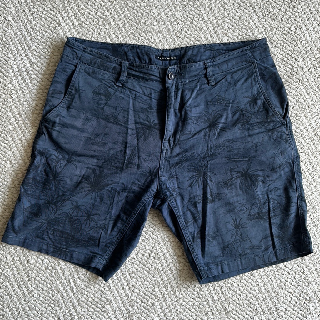 Lucky Brand Hawaiian Print Shorts 33